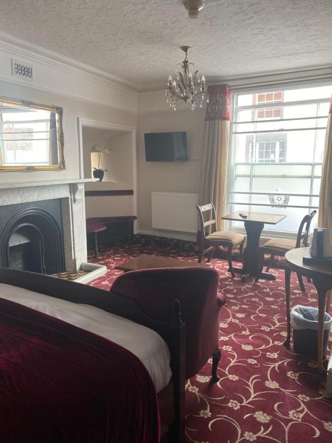 The Tudor Hotel 브리지워터 외부 사진