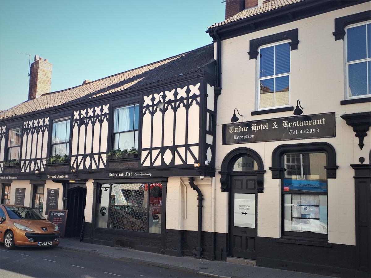 The Tudor Hotel 브리지워터 외부 사진